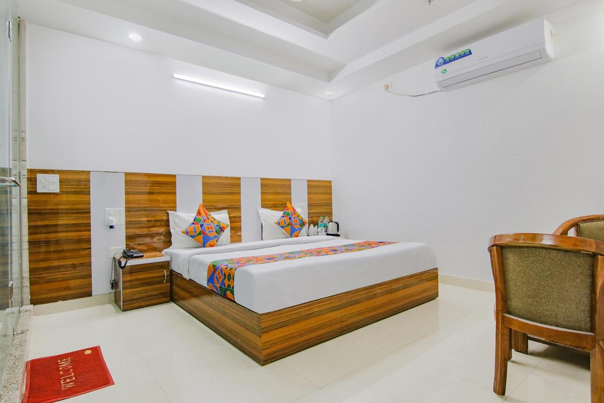 Fabhotel Gp Royal Csandígarh Kültér fotó