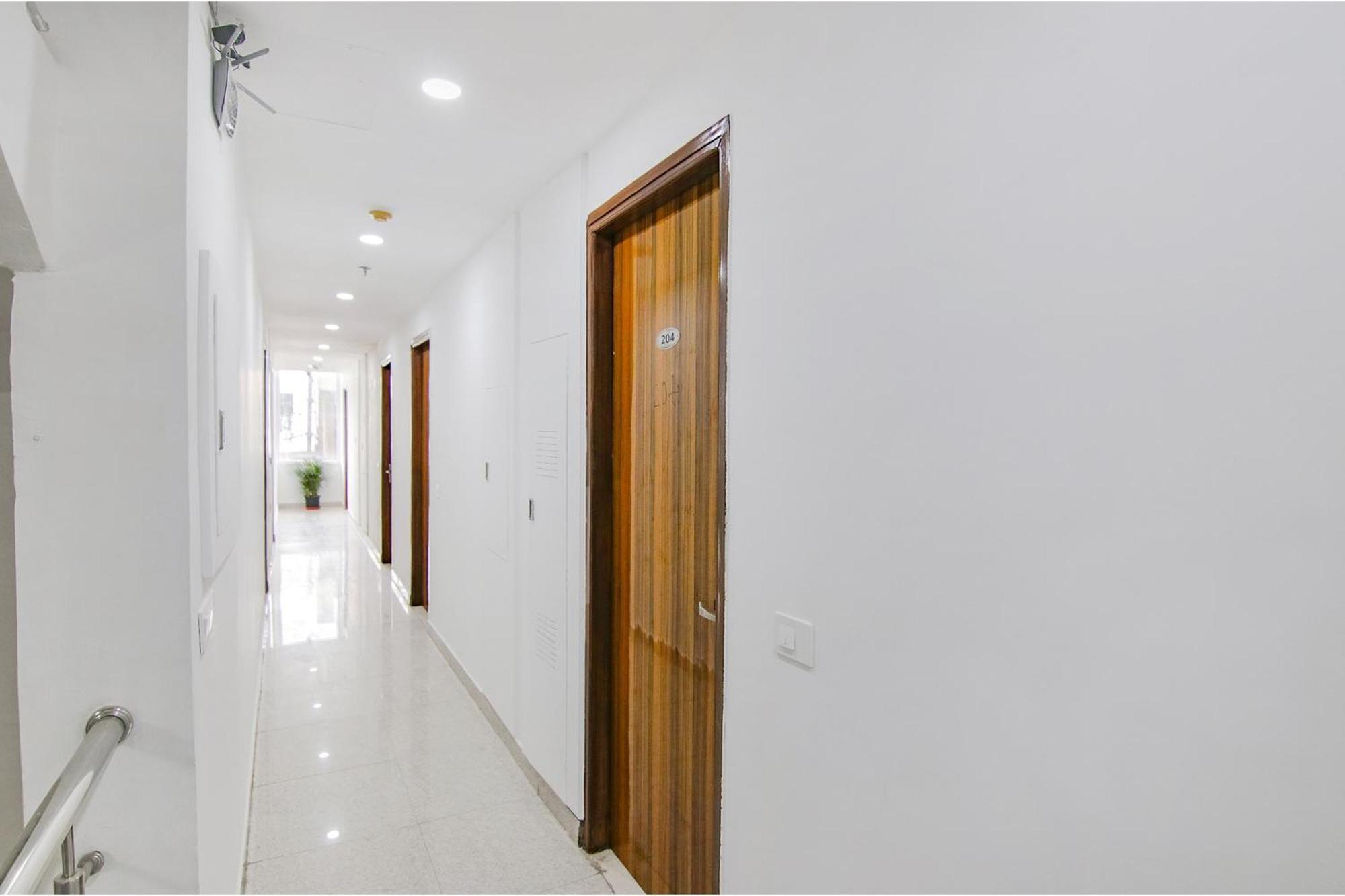 Fabhotel Gp Royal Csandígarh Kültér fotó
